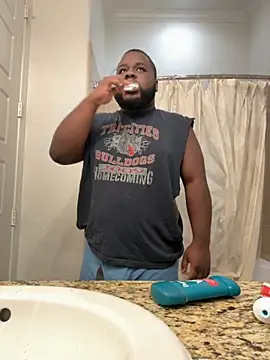 mistermidnightsnack online show from 09-26-25, 05:17