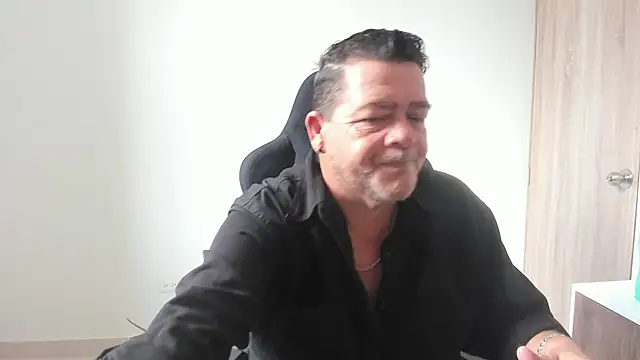 massimo dannger online show from 10-21-25, 07:36