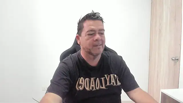 massimo dannger online show from 10-23-25, 12:59