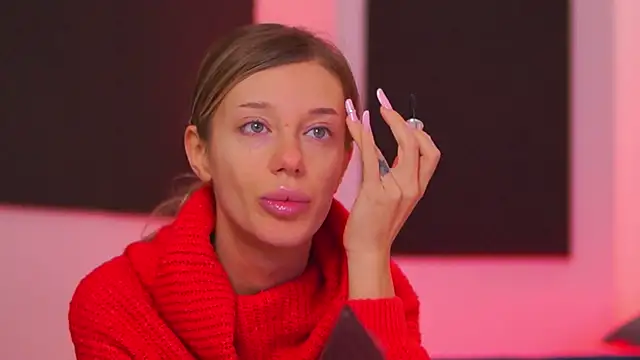 EllieRedd online show from 01-09-26, 04:15