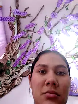 burbuja02 online show from 11-08-25, 02:17