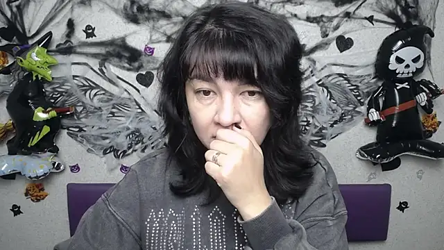 SelenaFly online show from 10-23-25, 05:07