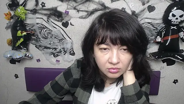 SelenaFly online show from 11-04-25, 06:01