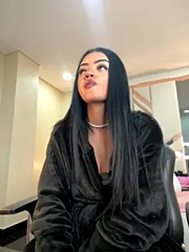 EmmaStonns online show from 10-17-25, 02:08