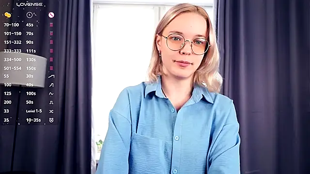 EdaKirkIin online show from 10-10-25, 05:17