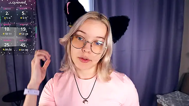 EdaKirkIin online show from 10-31-25, 05:19