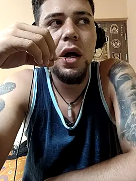 Juuaanp3 online show from 12-22-25, 06:27