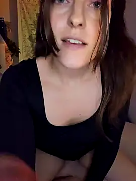 BelleFelicitas online show from 10-26-25, 08:04