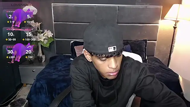 jhos padill online show from 10-16-25, 01:23