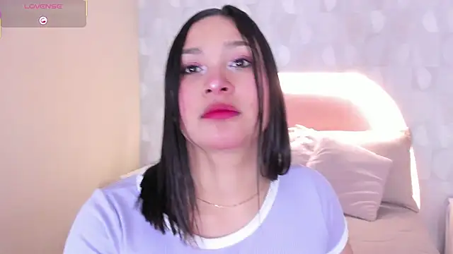 Snapshot of angel_ponce chatting on 10-08-25, 12:25 angel ponce online show from 10-08-25, 12:25