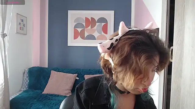 VenusMist online show from 09-20-25, 01:45