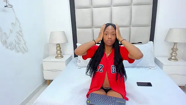 ElisabettaMonroy online show from 10-08-25, 12:58