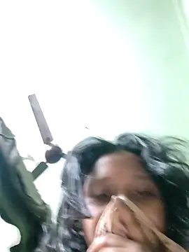 pujaroy363534 online show from 11-24-25, 12:49