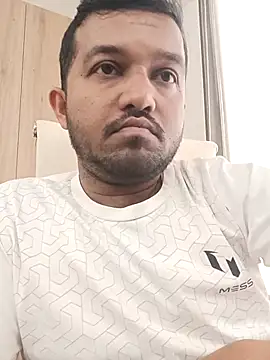 VJ17 online show from 10-18-25, 05:10