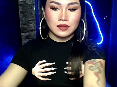 pretty lassy online show from 10-13-25, 11:54