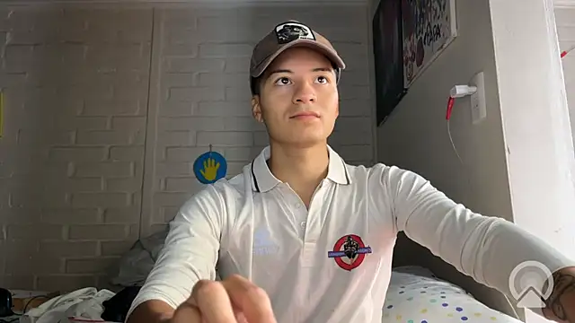 feeelipe2007 online show from 02-14-26, 08:05