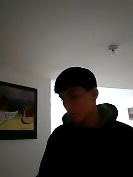 LUISSLEONN0958 online show from 11-22-25, 05:06