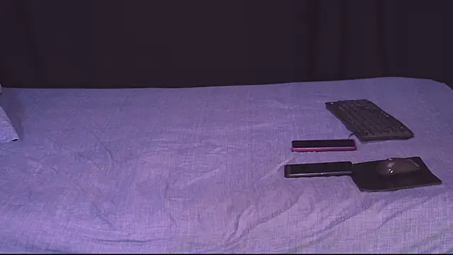 Snapshot of Pobechita chatting on 11-21-25, 02:32 Pobechita online show from 11-21-25, 02:32