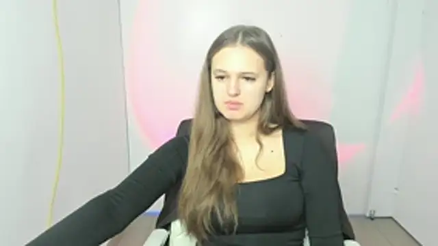 Snapshot of Aurora_White chatting on 10-26-25, 06:30 Aurora White online show from 10-26-25, 06:30