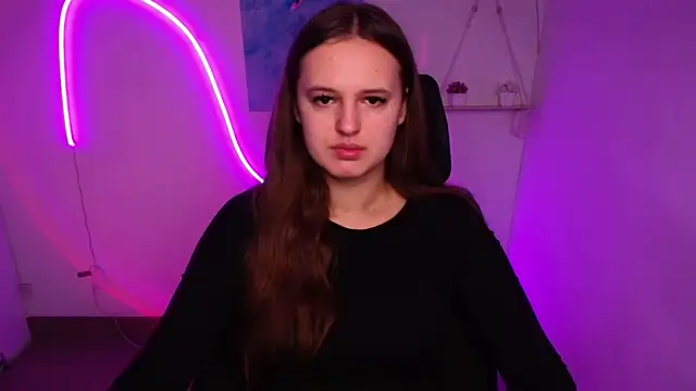 Snapshot of Aurora_White chatting on 11-02-25, 06:27 Aurora White online show from 11-02-25, 06:27