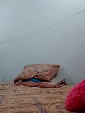 Snapshot of sexyshreyacdbottom chatting on 11-29-25, 03:37 sexyshreyacdbottom online show from 11-29-25, 03:37