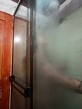 Snapshot of TiffanyTomshon chatting on 10-25-25, 09:42 TiffanyTomshon online show from 10-25-25, 09:42