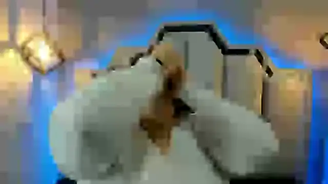  Emily rosee  online show from 10-10-25, 11:31