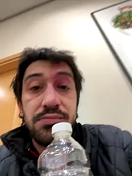 Snapshot of piacentino69 chatting on 10-21-25, 10:38 piacentino69 online show from 10-21-25, 10:38