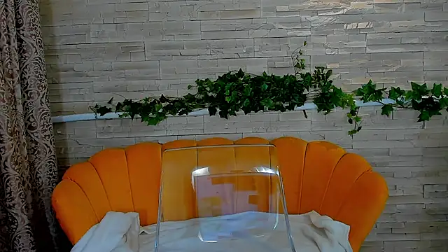 Snapshot of boobzilla_ chatting on 12-14-25, 08:13 boobzilla online show from 12-14-25, 08:13