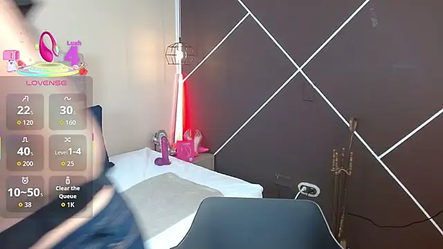 ScarletHott  online show from 10-14-25, 11:55