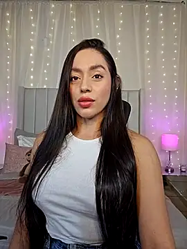 AriadnaTaylor online show from 11-25-25, 05:46