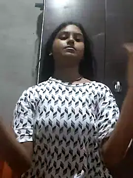 Tara2007 online show from 10-07-25, 10:23