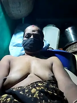 Snapshot of Sexi_savita chatting on 10-20-25, 10:10 Sexi savita online show from 10-20-25, 10:10