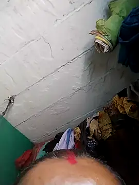 Snapshot of Sexi_savita chatting on 11-01-25, 06:04 Sexi savita online show from 11-01-25, 06:04