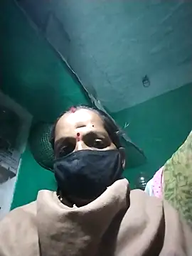 Snapshot of Sexi_savita chatting on 11-07-25, 04:18 Sexi savita online show from 11-07-25, 04:18