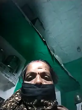 Snapshot of Sexi_savita chatting on 11-15-25, 12:19 Sexi savita online show from 11-15-25, 12:19