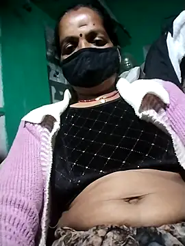 Snapshot of Sexi_savita chatting on 11-20-25, 10:42 Sexi savita online show from 11-20-25, 10:42