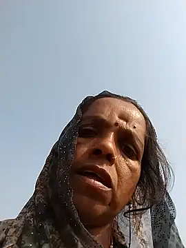 Snapshot of Sexi_savita chatting on 11-27-25, 06:37 Sexi savita online show from 11-27-25, 06:37