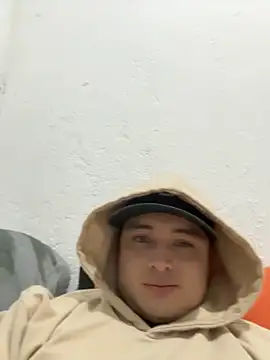 Snapshot of Alexander_ferre chatting on 03-09-26, 01:42 Alexander ferre online show from 03-09-26, 01:42