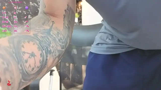 Snapshot of Alexander_ferre chatting on 04-02-26, 01:20 Alexander ferre online show from 04-02-26, 01:20