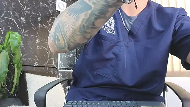 Snapshot of Alexander_ferre chatting on 04-16-26, 01:56 Alexander ferre online show from 04-16-26, 01:56