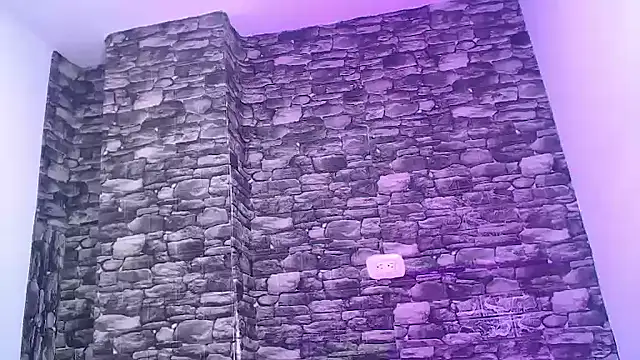 Snapshot of gustavo_saaled19_ chatting on 10-15-25, 08:53 gustavo saaled19 online show from 10-15-25, 08:53