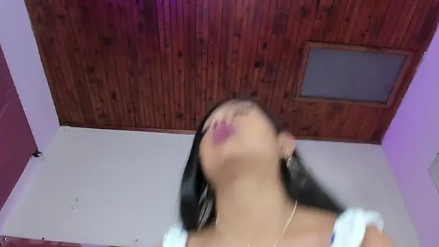 ValeriaJacobs online show from 11-24-25, 03:23