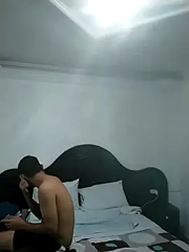 delesteli online show from 11-28-25, 02:53