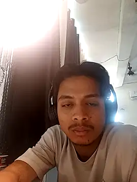 Snapshot of deny2442 chatting on 10-31-25, 04:24 deny2442 online show from 10-31-25, 04:24