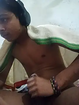 Snapshot of deny2442 chatting on 11-21-25, 05:11 deny2442 online show from 11-21-25, 05:11