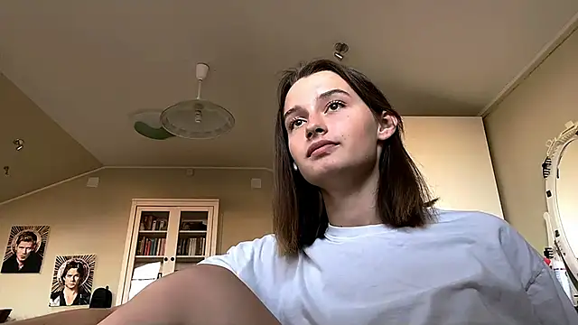 DarlineBrustera online show from 09-22-25, 02:41