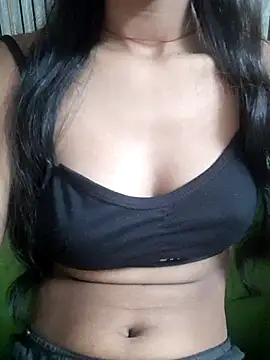 Snapshot of Ragini-Devi chatting on 11-08-25, 03:01 Ragini-Devi online show from 11-08-25, 03:01