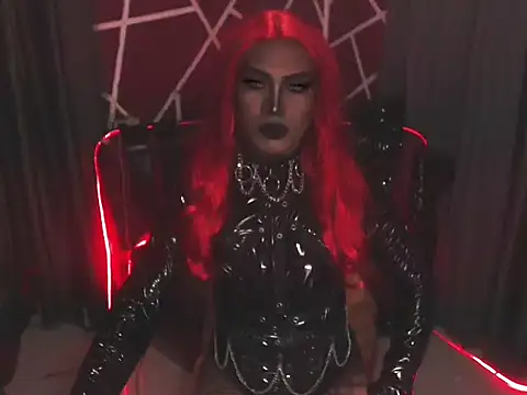 Snapshot of Hail_ur_Dominant chatting on 10-15-25, 07:03 Hail ur Dominant online show from 10-15-25, 07:03