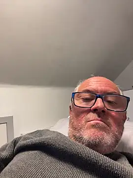 Snapshot of naughtygrandad1 chatting on 12-01-25, 04:45 naughtygrandad1 online show from 12-01-25, 04:45